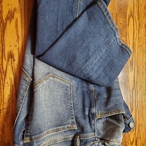 Miss Me jeans never worn